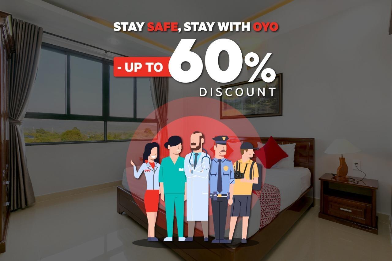 Oyo 741 Hotel Labuhan Raya Medan Exterior photo